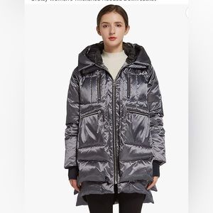 - Orolay Women's Thickened Hooded Down Jacket